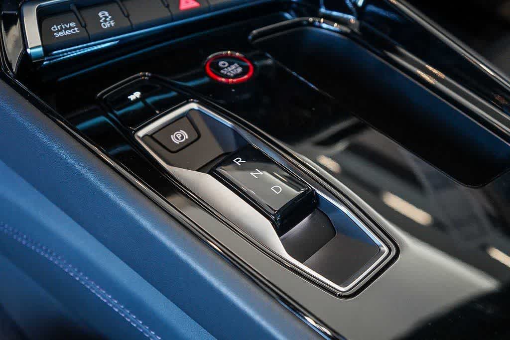 Thumbnail: 2026 Audi e-tron GT - 22