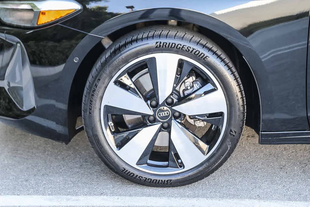 Thumbnail: 2025 Audi A5 - 9