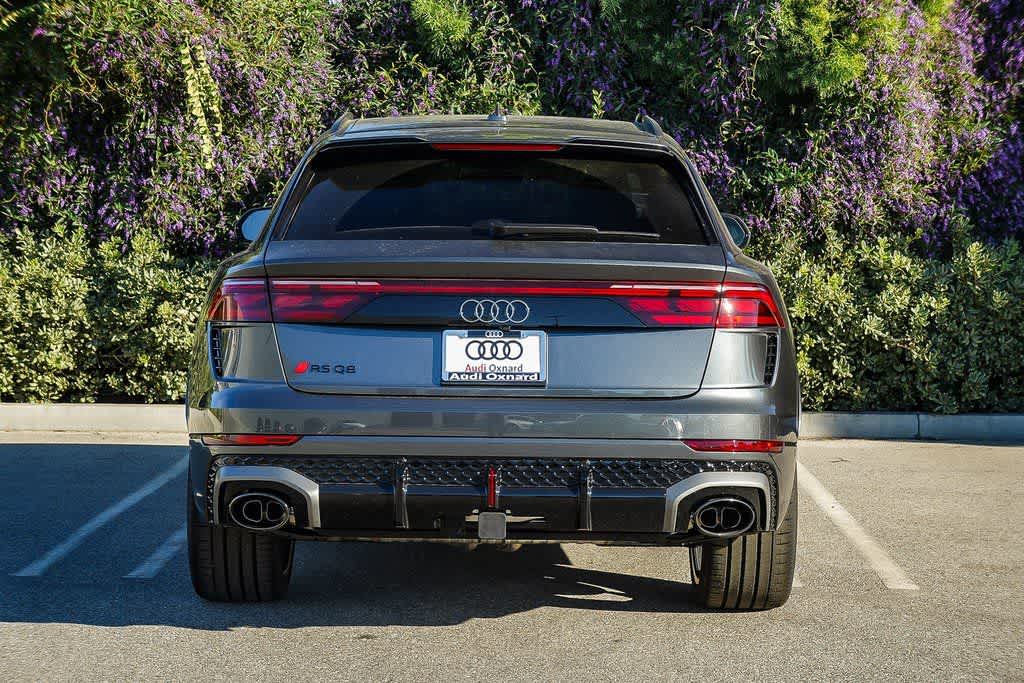 Thumbnail: 2026 Audi RS Q8 - 5