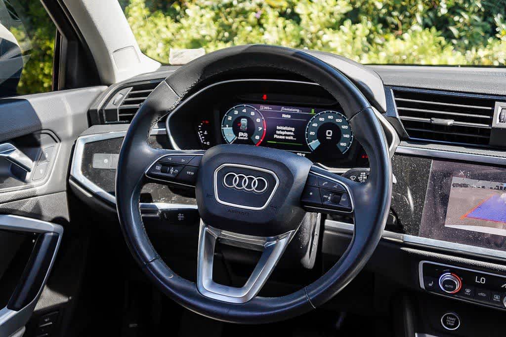 Thumbnail: 2022 Audi Q3 - 14