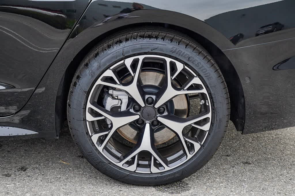 Thumbnail: 2026 Audi A6 - 11