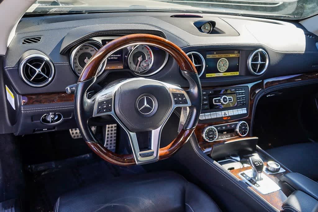 Thumbnail: 2013 Mercedes-Benz SL-Class - 12