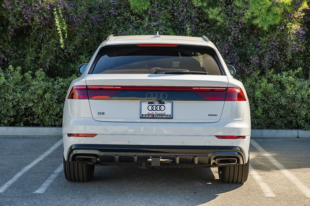 Thumbnail: 2026 Audi Q8 - 5
