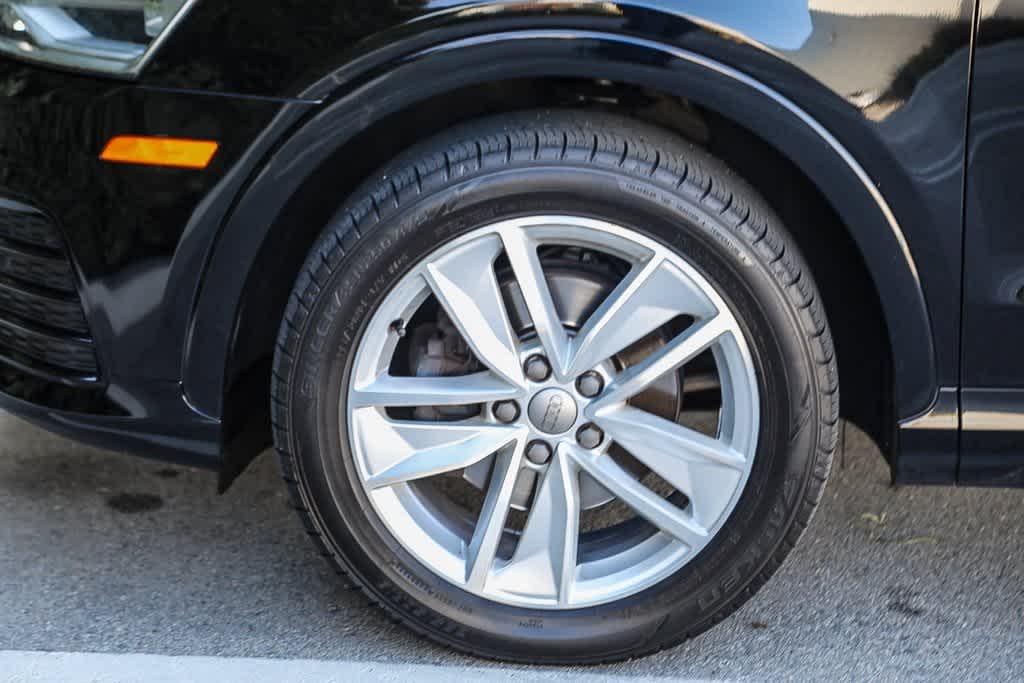 Thumbnail: 2018 Audi Q3 - 8