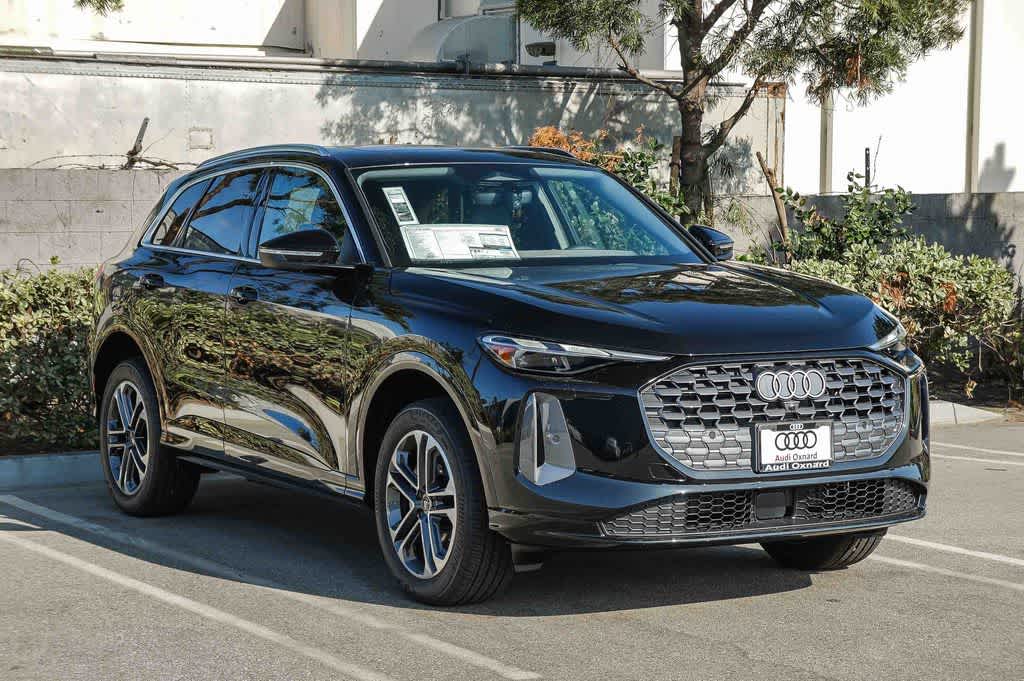 Thumbnail: 2026 Audi Q5 - 3