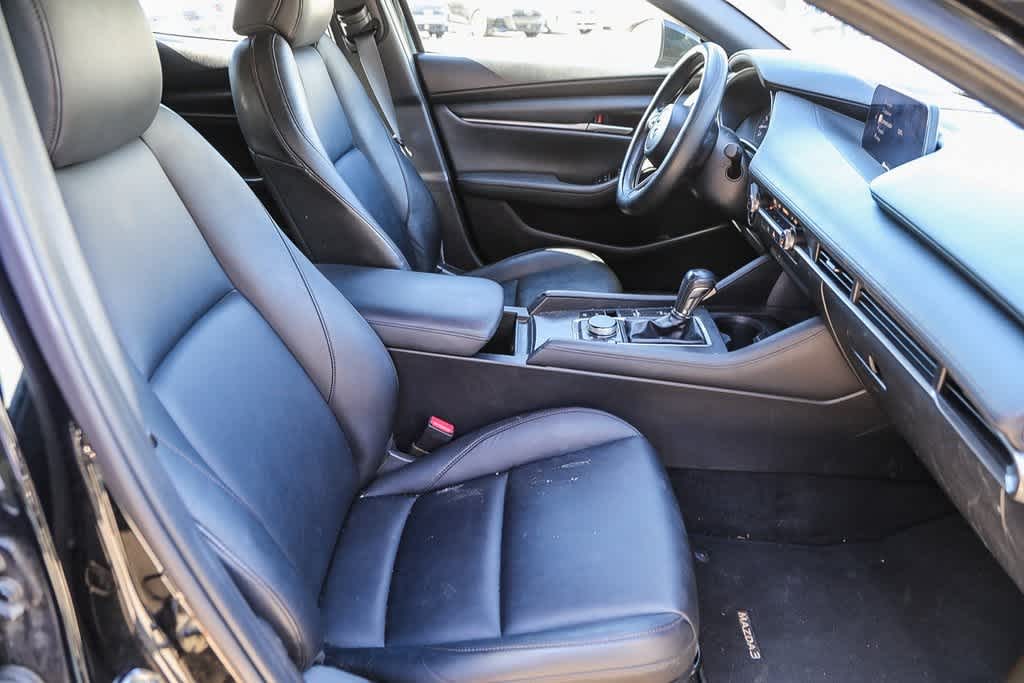 Thumbnail: 2021 Mazda Mazda3 - 15