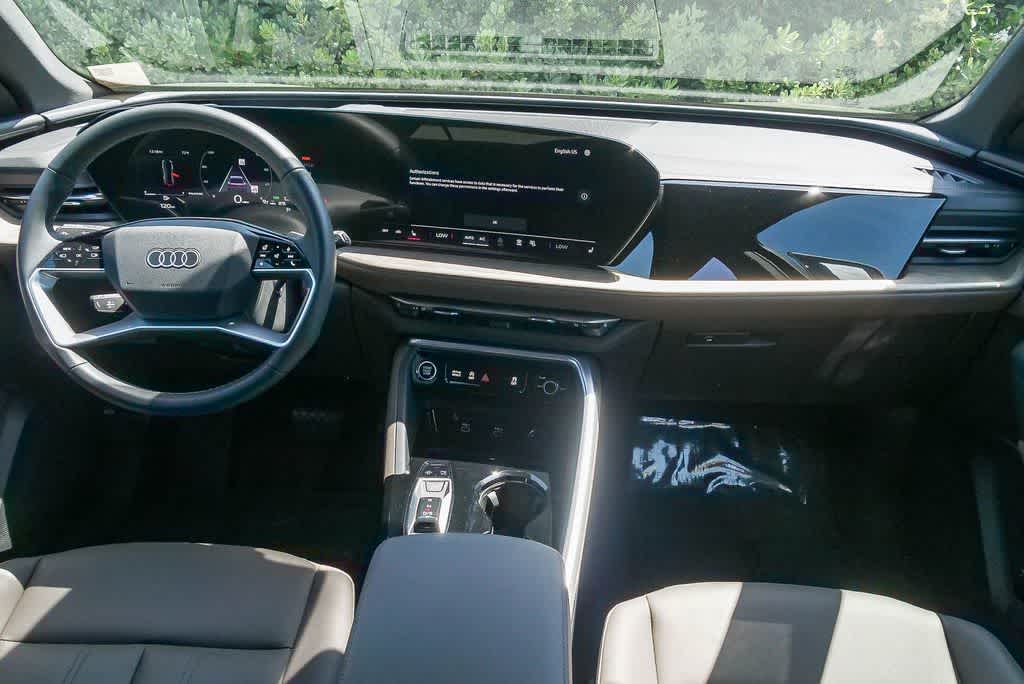 Thumbnail: 2025 Audi Q5 - 13