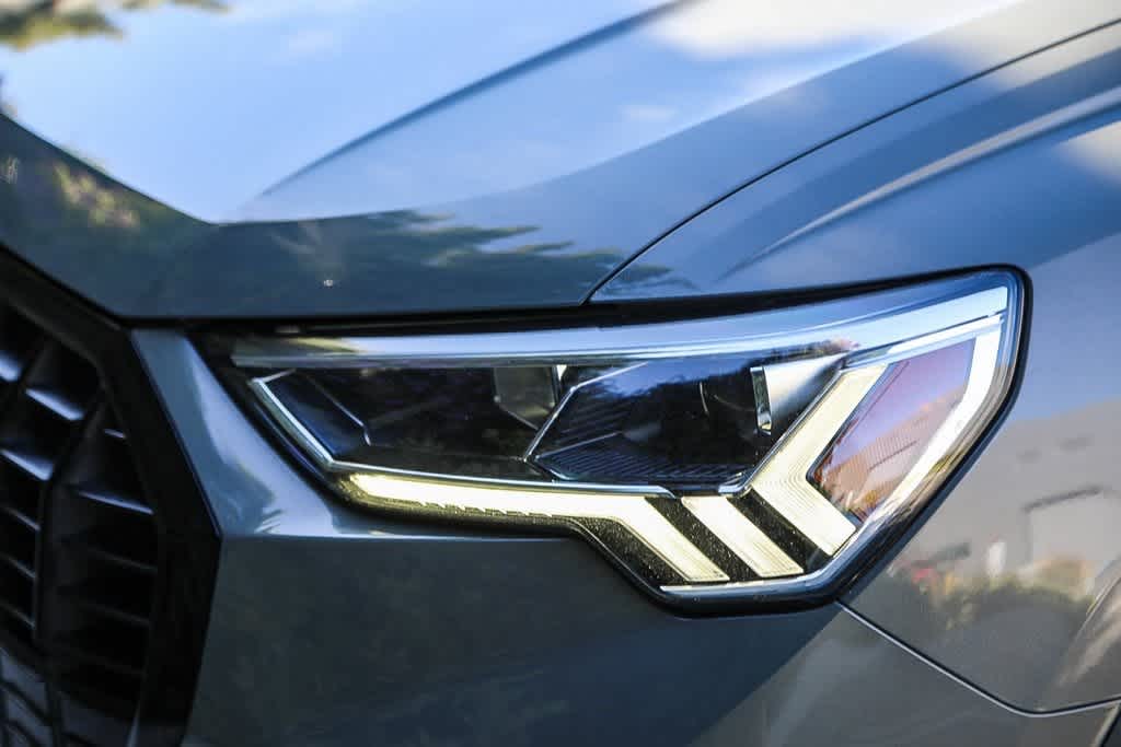 Thumbnail: 2022 Audi Q3 - 7