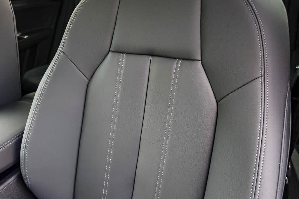 Thumbnail: 2025 Audi Q5 - 27