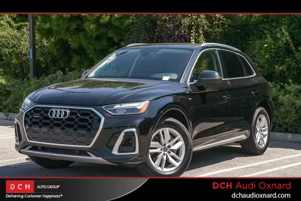 Thumbnail: 2022 Audi Q5 - 1