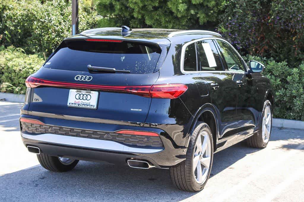 Thumbnail: 2025 Audi Q5 - 9