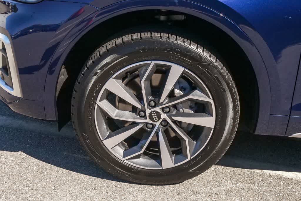 Thumbnail: 2023 Audi Q5 - 6