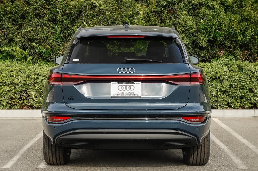 Thumbnail: 2025 Audi Q6 e-tron - 5