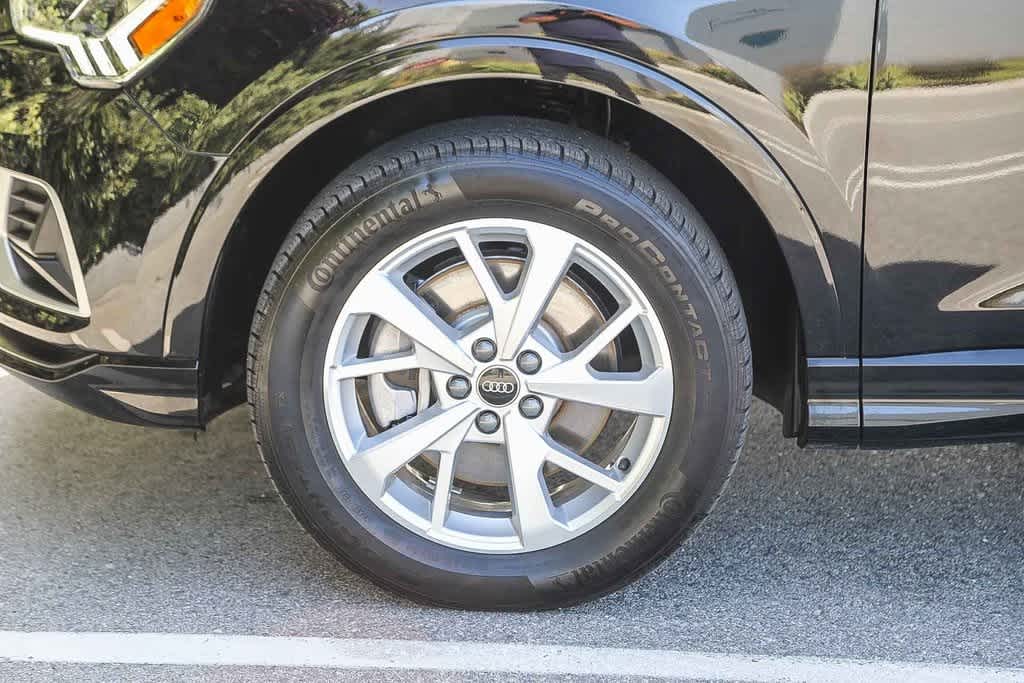 Thumbnail: 2024 Audi Q3 - 9