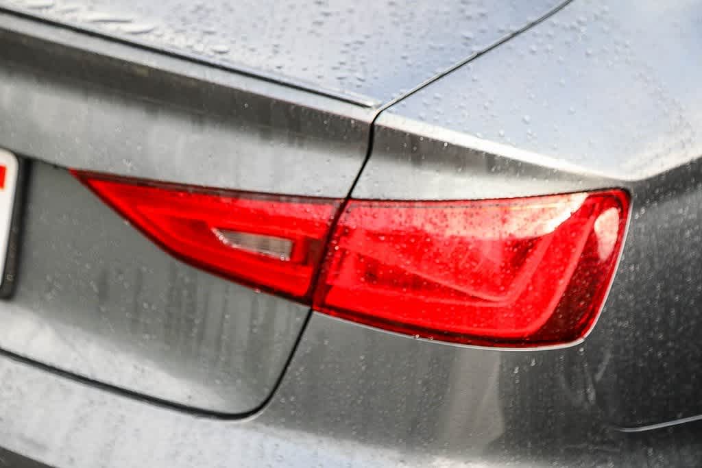 Thumbnail: 2016 Audi S3 - 11