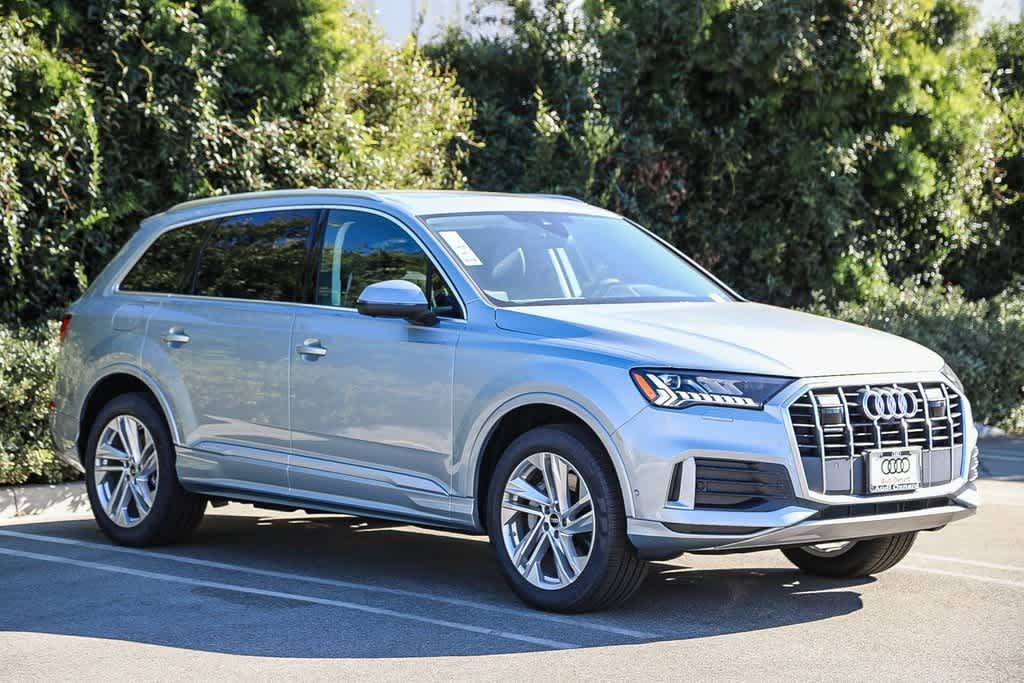 Thumbnail: 2024 Audi Q7 - 3
