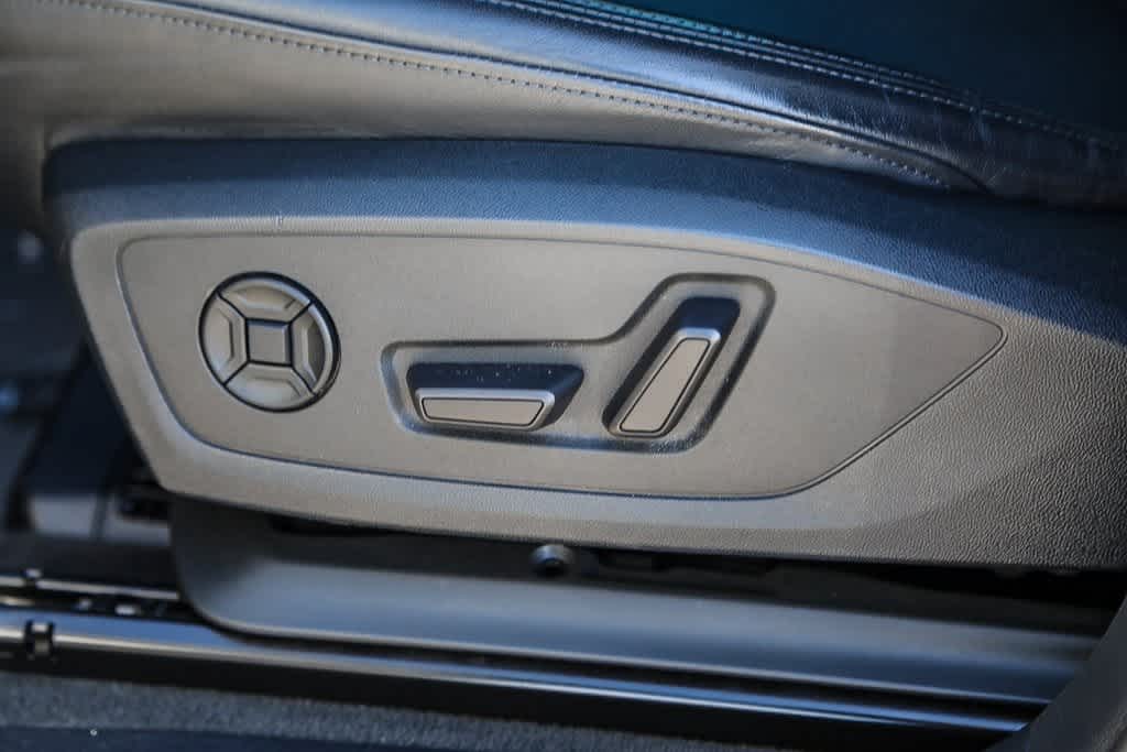 Thumbnail: 2022 Audi Q3 - 16