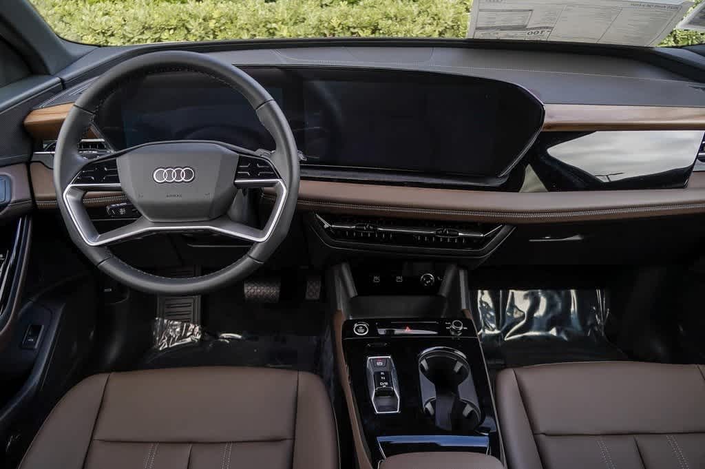 Thumbnail: 2025 Audi Q6 e-tron - 12