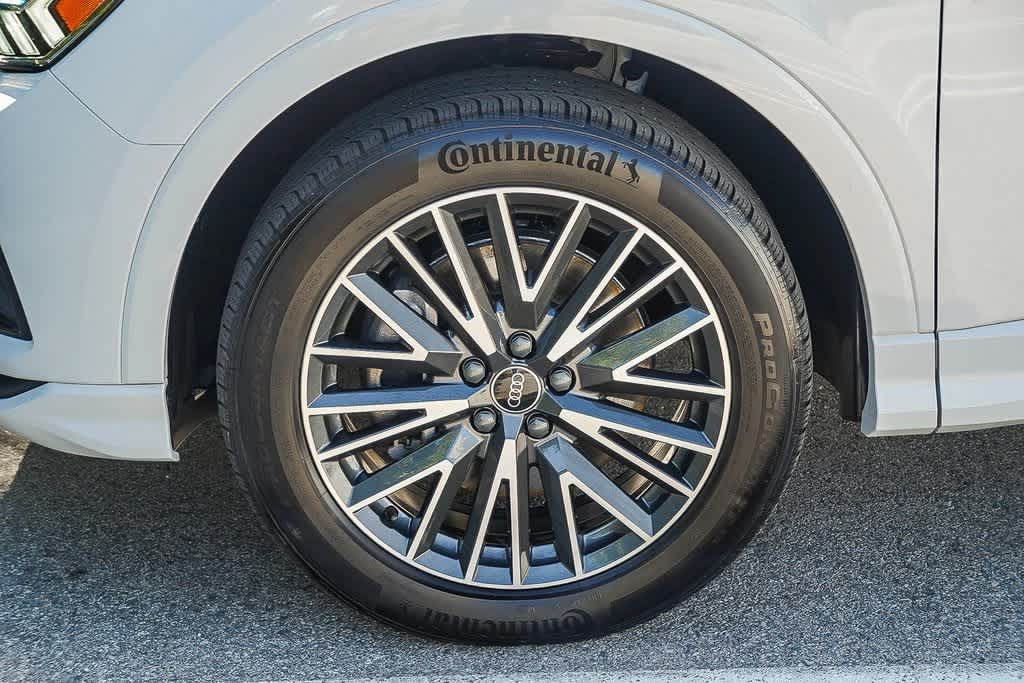 Thumbnail: 2023 Audi Q3 - 10