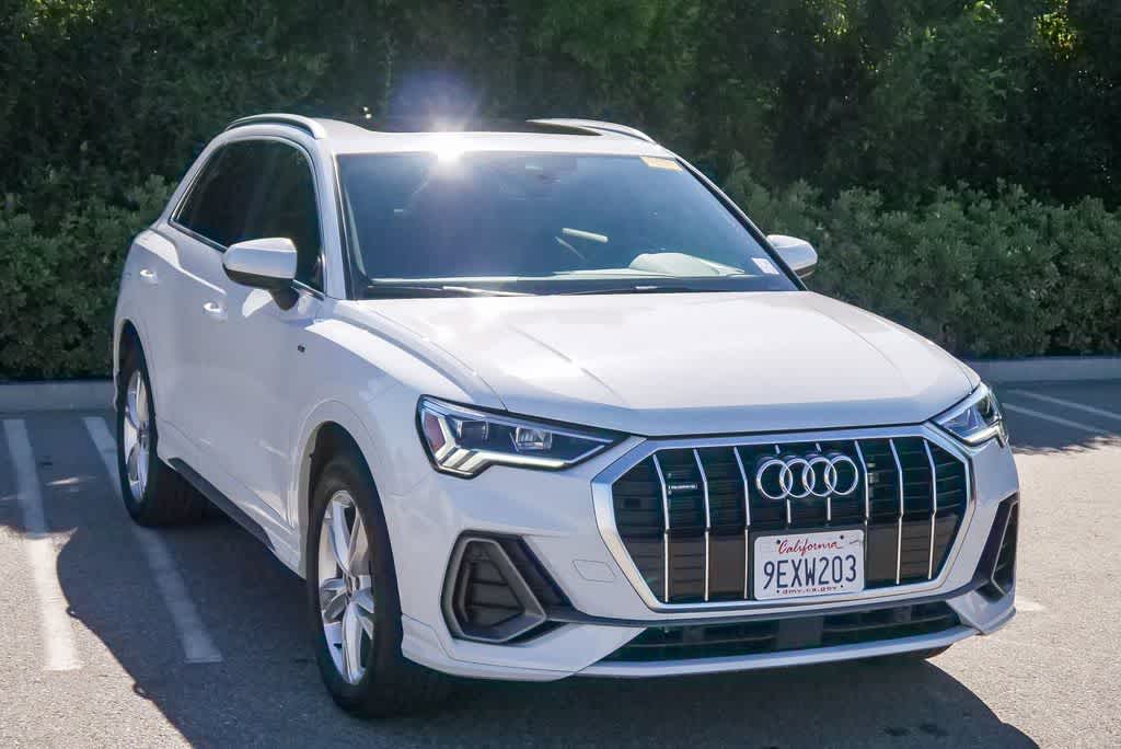 Thumbnail: 2023 Audi Q3 - 3