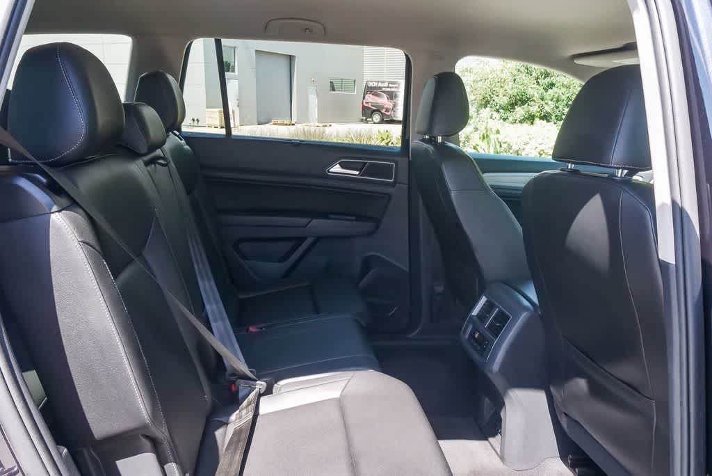 Thumbnail: 2019 Volkswagen Atlas - 16