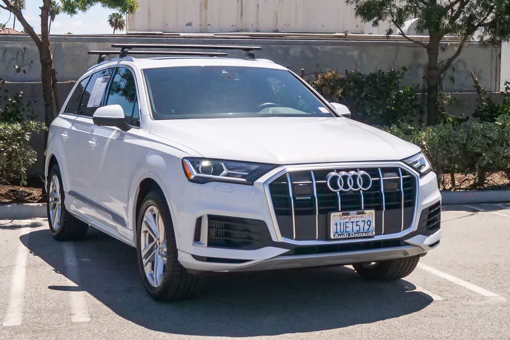 Thumbnail: 2023 Audi Q7 - 3