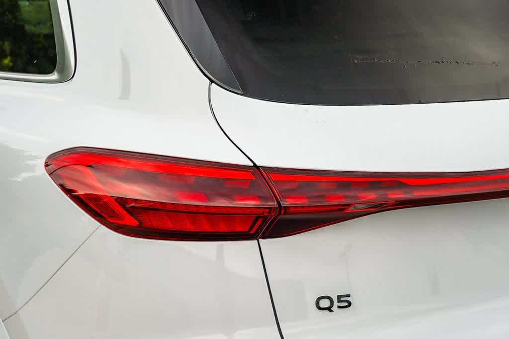 Thumbnail: 2025 Audi Q5 - 7