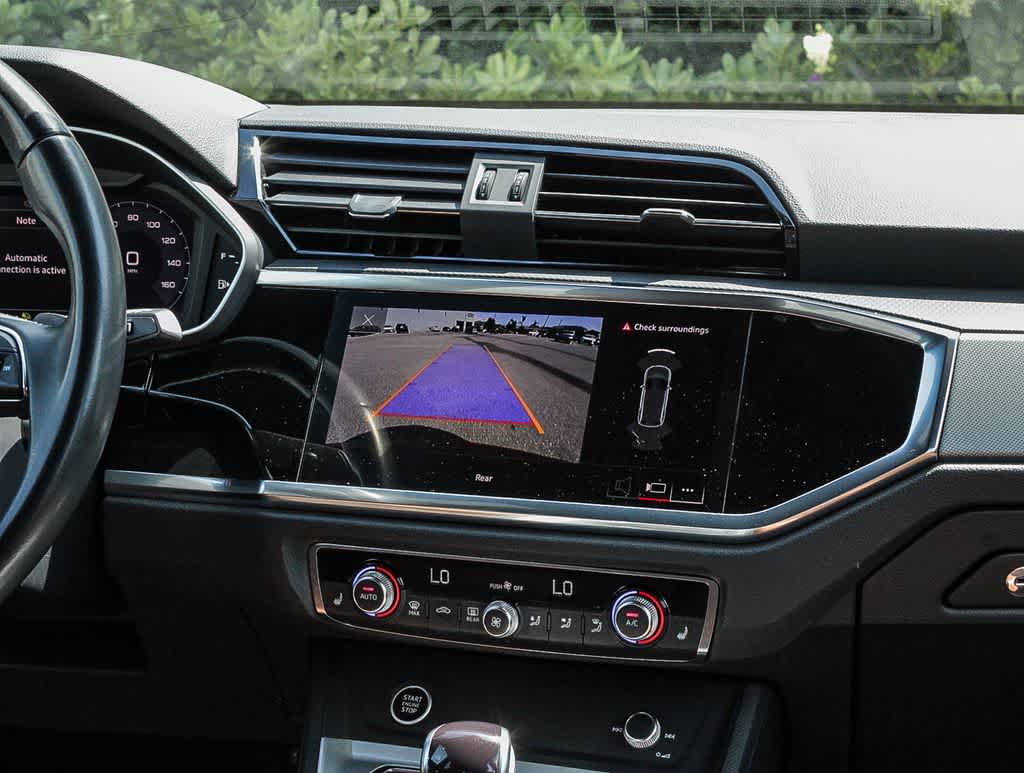 Thumbnail: 2024 Audi Q3 - 13