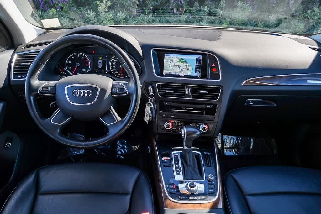 Thumbnail: 2015 Audi Q5 - 10