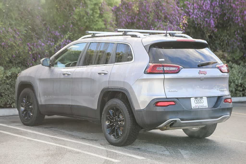 Thumbnail: 2018 Jeep Cherokee - 6