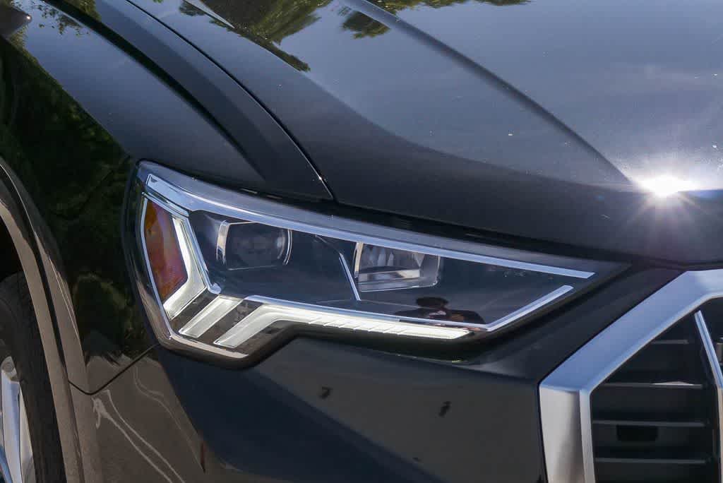 Thumbnail: 2025 Audi Q3 - 4