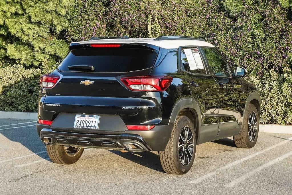 Thumbnail: 2021 Chevrolet TrailBlazer - 4