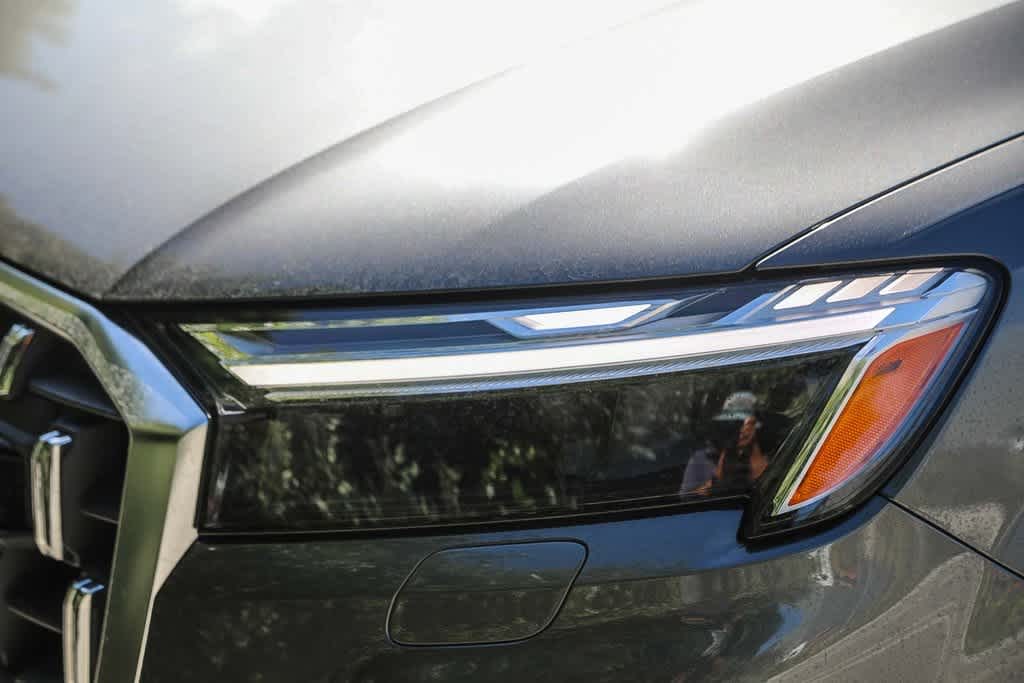 Thumbnail: 2025 Audi Q7 - 7