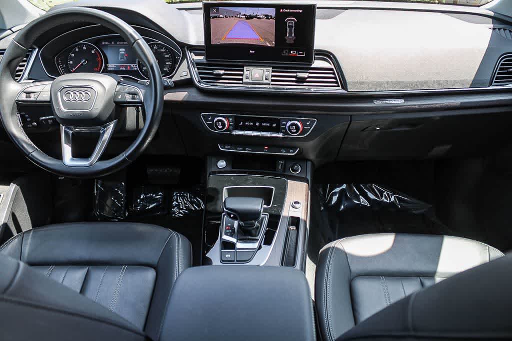 Thumbnail: 2023 Audi Q5 - 12