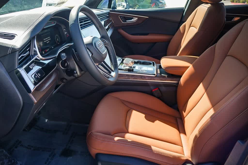 Thumbnail: 2026 Audi Q7 - 20