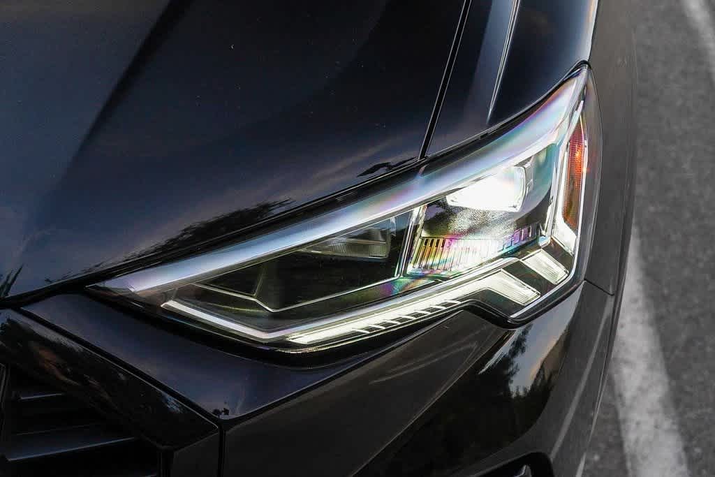 Thumbnail: 2025 Audi Q3 - 8