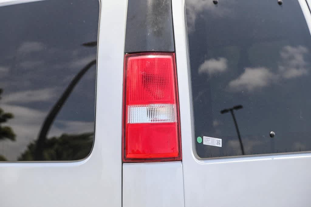 Thumbnail: 2019 Chevrolet Express - 8