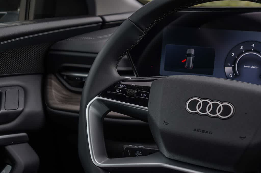 Thumbnail: 2026 Audi Q5 - 16