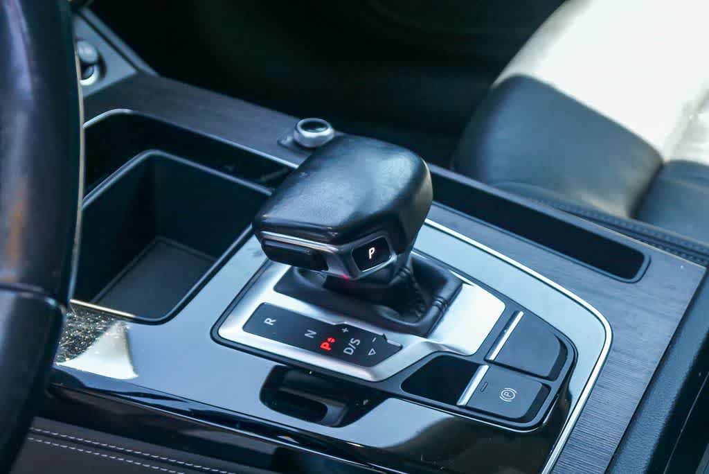 Thumbnail: 2021 Audi Q5 - 14