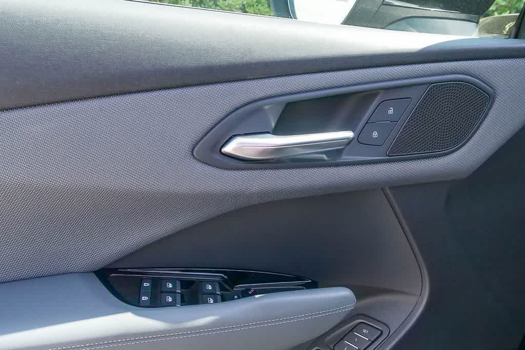 Thumbnail: 2026 Audi Q3 - 21