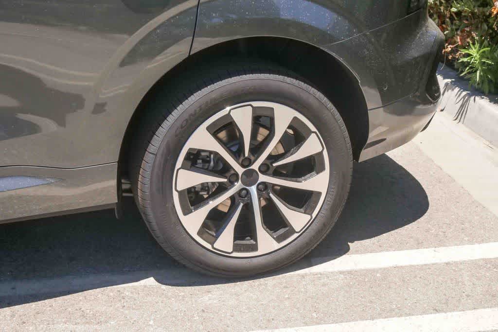 Thumbnail: 2026 Audi Q3 - 6