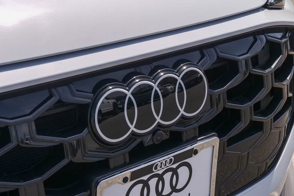 Thumbnail: 2026 Audi Q3 - 5