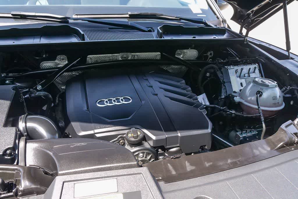 Thumbnail: 2022 Audi Q5 - 26