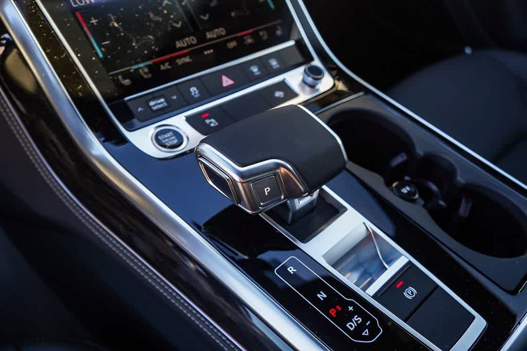 Thumbnail: 2026 Audi Q7 - 22