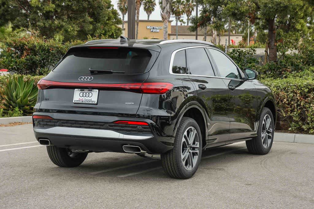 Thumbnail: 2026 Audi Q5 - 4