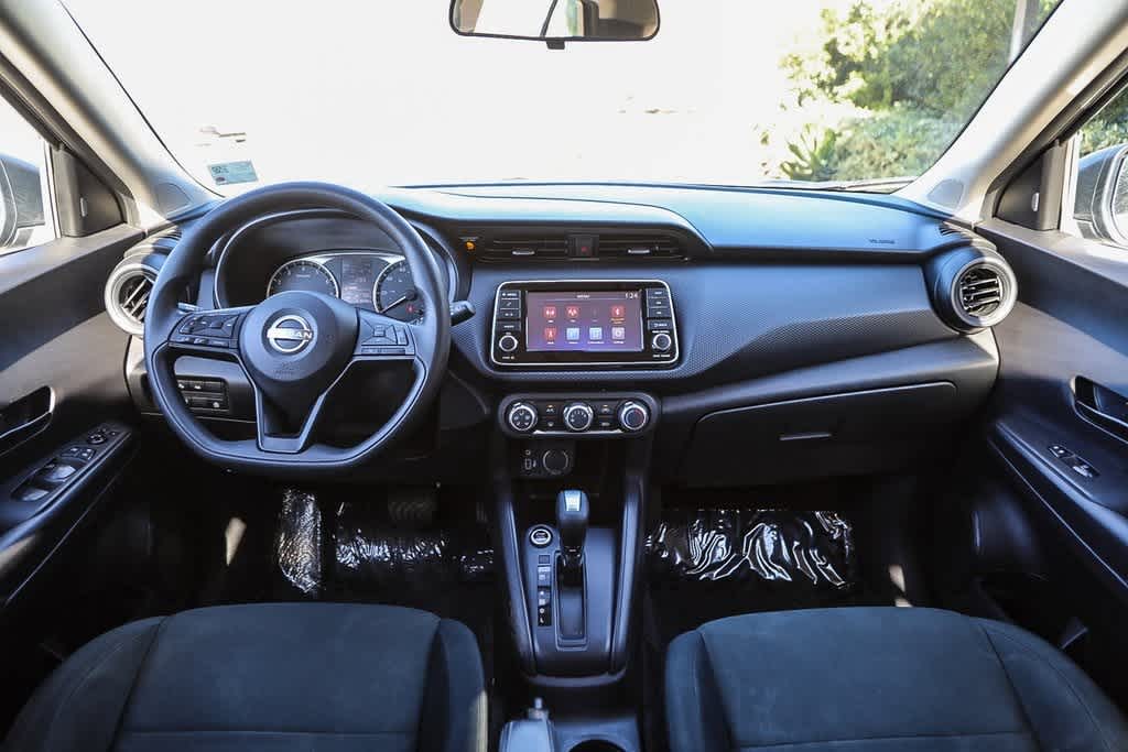 Thumbnail: 2024 Nissan Kicks - 11