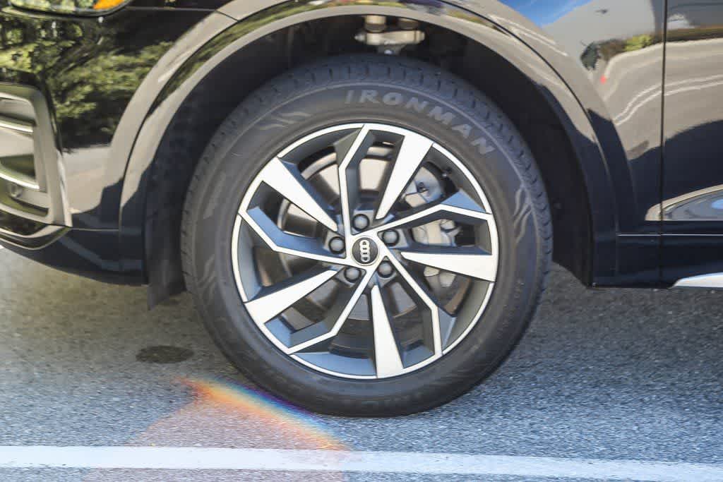 Thumbnail: 2021 Audi Q5 - 9