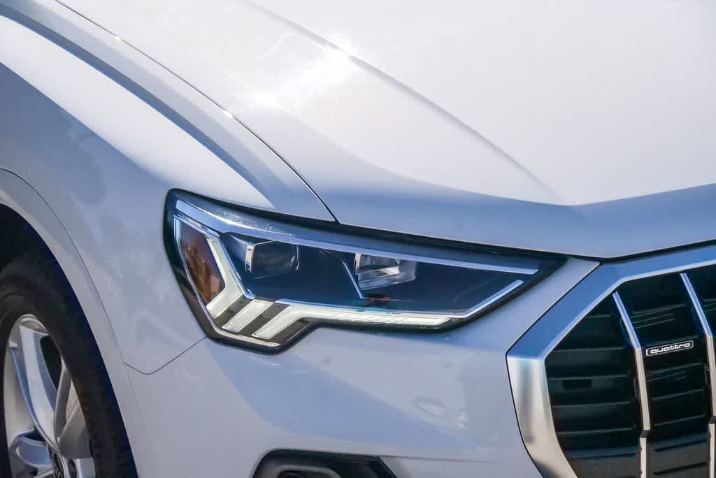 Thumbnail: 2023 Audi Q3 - 4