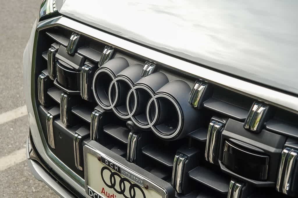 Thumbnail: 2025 Audi Q7 - 9