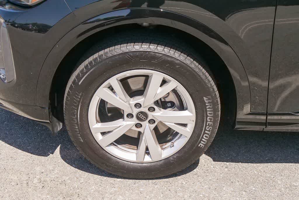 Thumbnail: 2025 Audi Q5 - 5